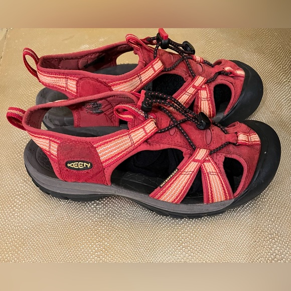Keen Other - Keen Newport Sandals 7
